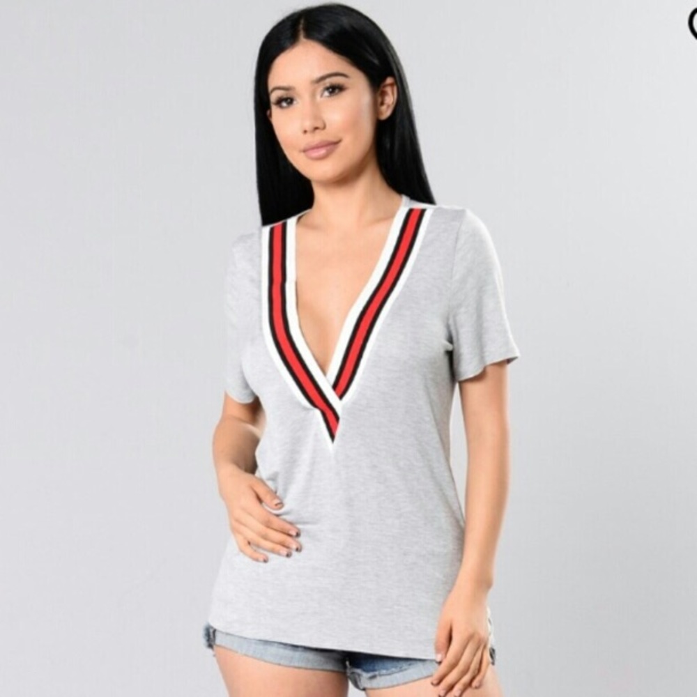 🧸 NWOT Fashion Nova top